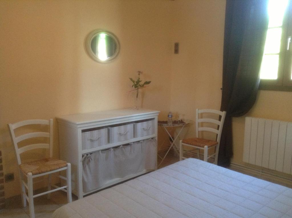 Chambres D'Hotes Le Pressoir Saint-Martin-de-Boscherville Habitación foto